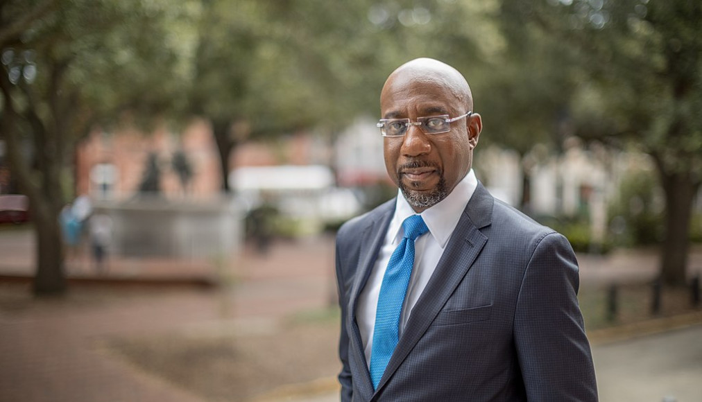 Candidat démocrate au Sénat américain, Raphael Warnock / ©Raphael Warnock, Public domain, via Wikimedia Commons