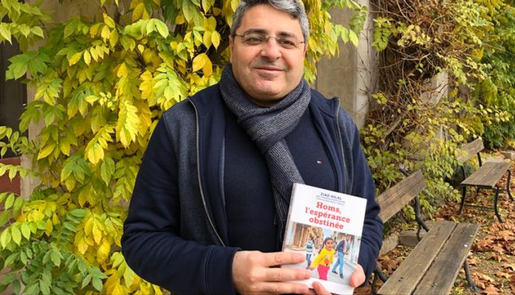 Ziad Hilal, auteur de "Homs, l'espérance obstinée" Ziad Hilal, auteur de "Homs, l'espérance obstinée" / © Gabrielle Desarzens / RTSreligion