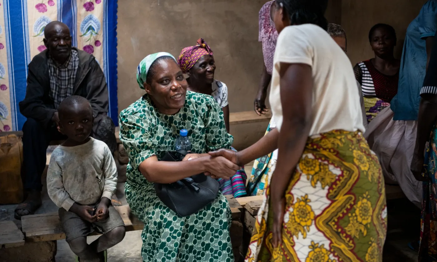 Sœur Nathalie Kangaji fournit une assistance juridique aux victimes des mines à Kolwezi en RDC.